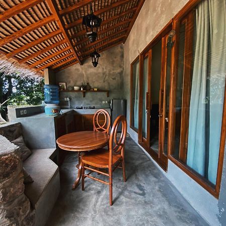 Basa-Basi Lodge Karimunjawa Exterior photo